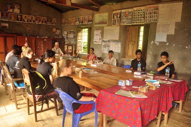 The first official meeting with the staff at Dharapani School