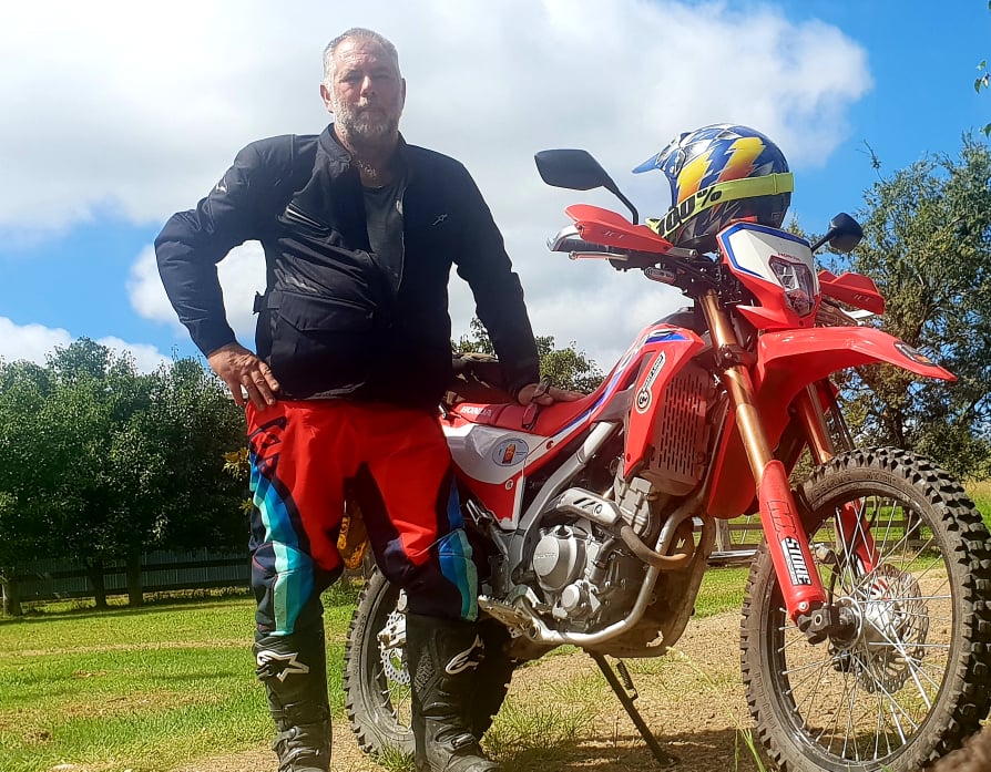 Motorbike Fundraiser in Australian Desert 2022 by The Butcher and Nepal